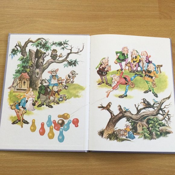Vintage Snow White and Little Red Riding Hood 1973 Book - Picture 6 of 10